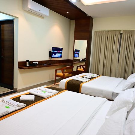 Unnati Stay Inn Vijayapura Bijāpur المظهر الخارجي الصورة