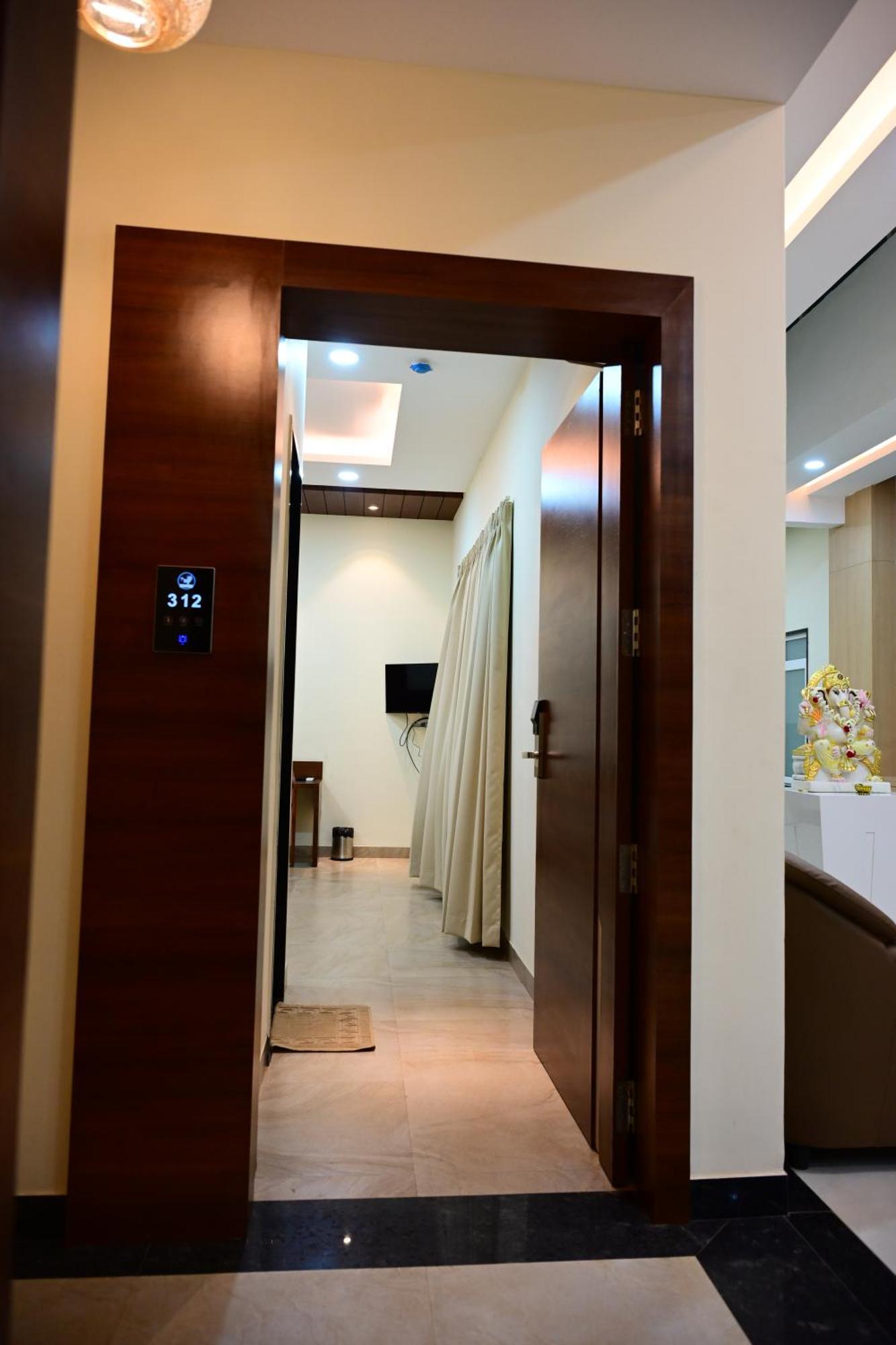 Unnati Stay Inn Vijayapura Bijāpur المظهر الخارجي الصورة