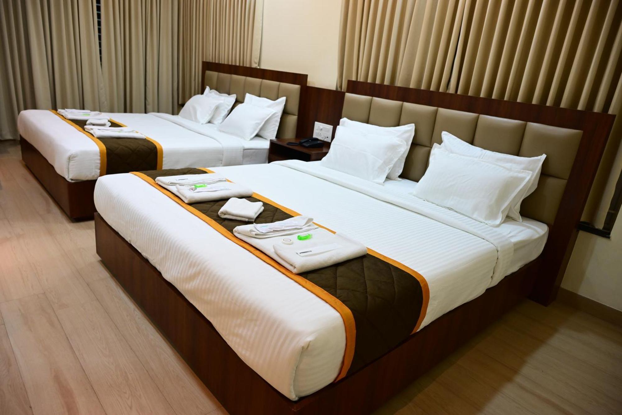 Unnati Stay Inn Vijayapura Bijāpur المظهر الخارجي الصورة