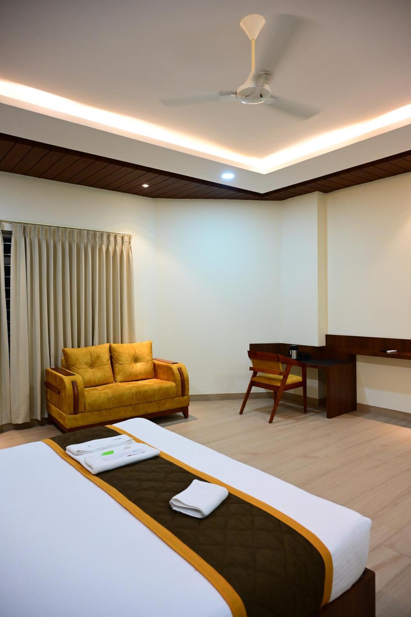Unnati Stay Inn Vijayapura Bijāpur المظهر الخارجي الصورة