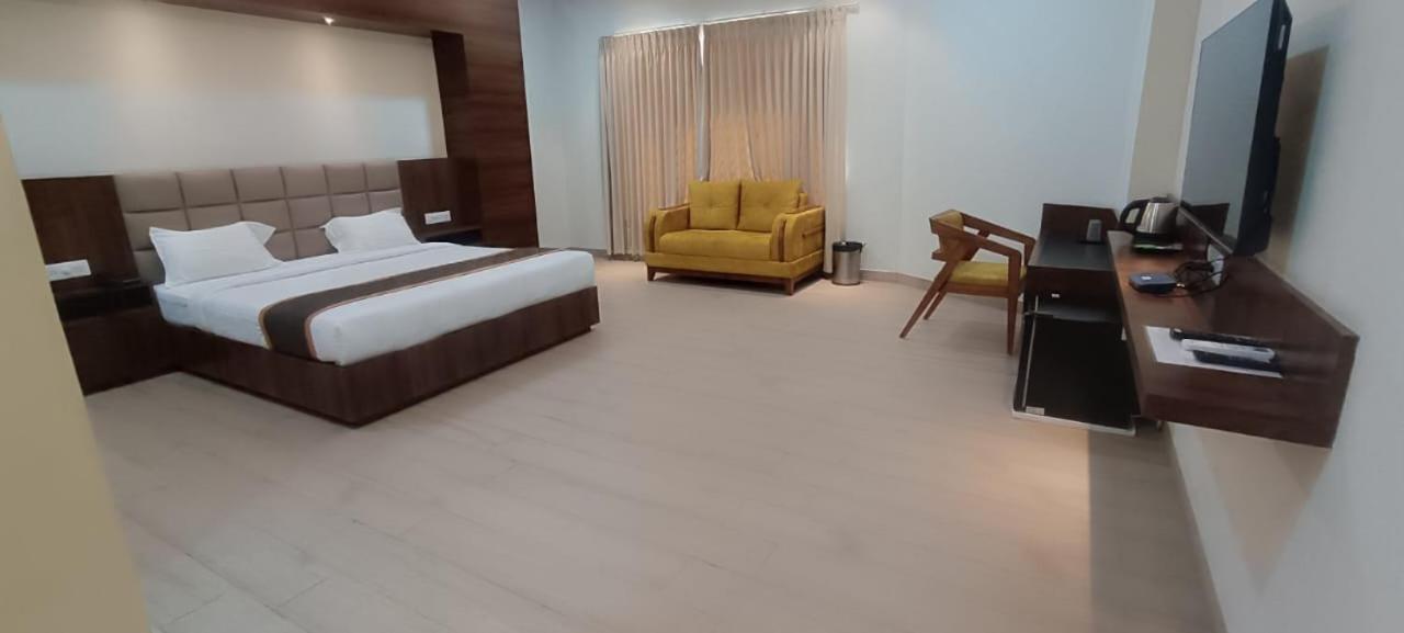 Unnati Stay Inn Vijayapura Bijāpur المظهر الخارجي الصورة