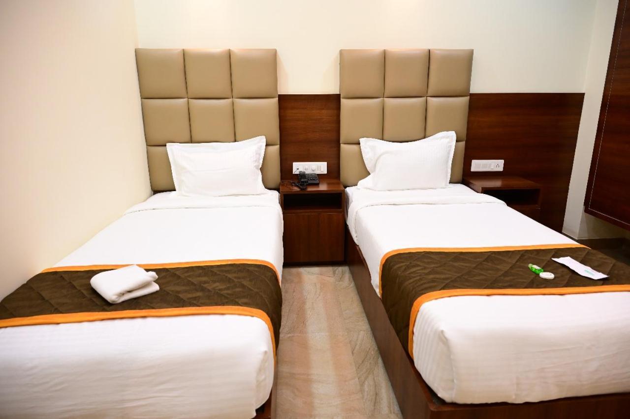 Unnati Stay Inn Vijayapura Bijāpur المظهر الخارجي الصورة
