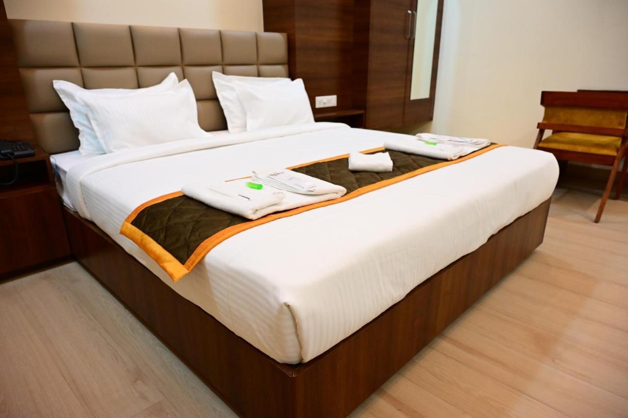 Unnati Stay Inn Vijayapura Bijāpur المظهر الخارجي الصورة