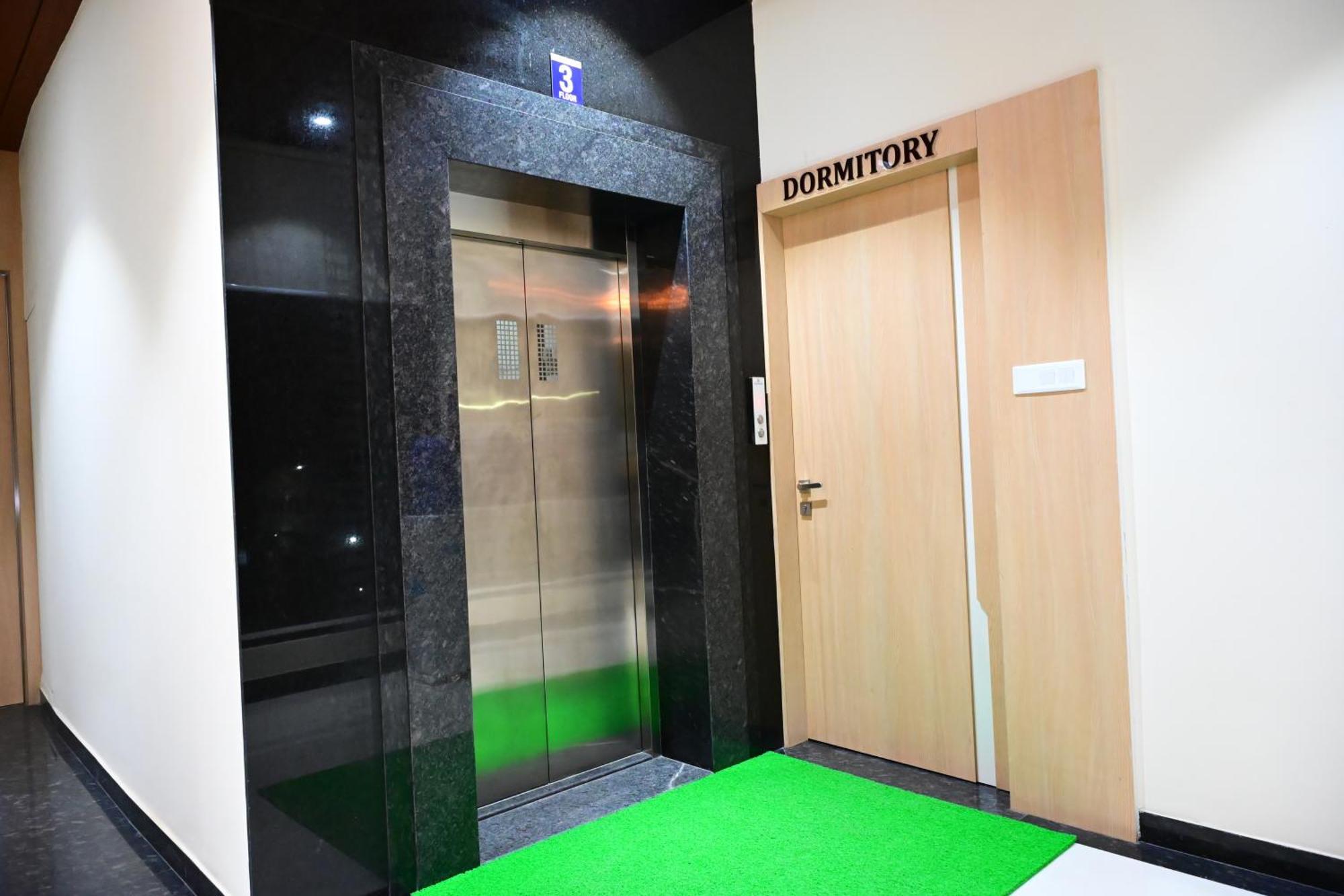 Unnati Stay Inn Vijayapura Bijāpur المظهر الخارجي الصورة